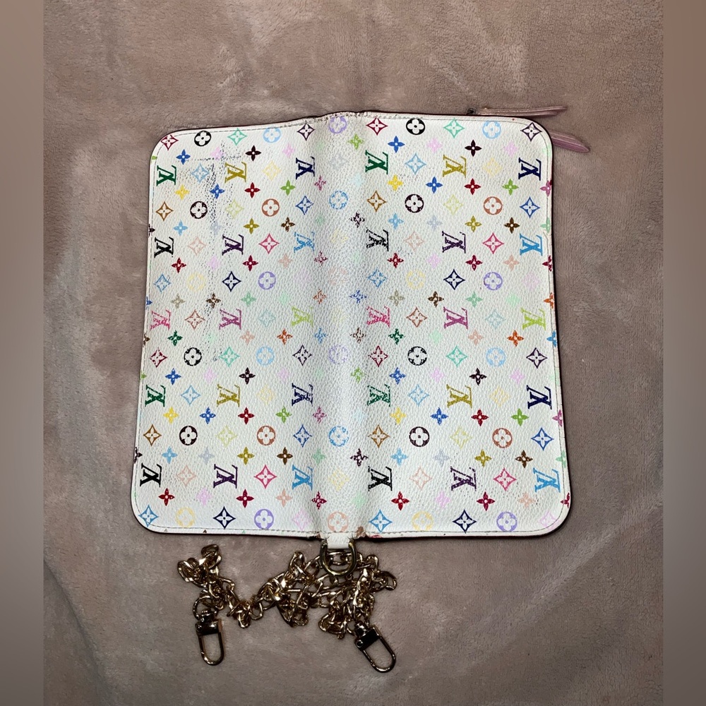 Louis Vuitton White Monogram Multicolor Litchi Insolite Wallet. - Picture 17 of 17